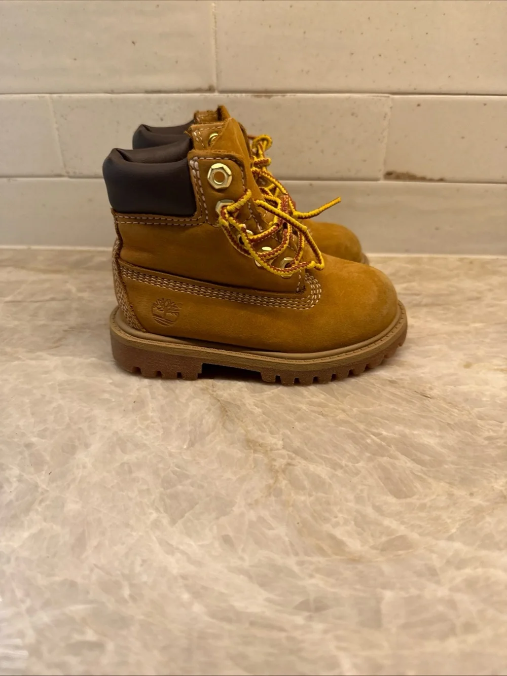 Timberland Kids 6 Inch Premium Waterproof Boots Wheat Nubuck Size 8 Toddler